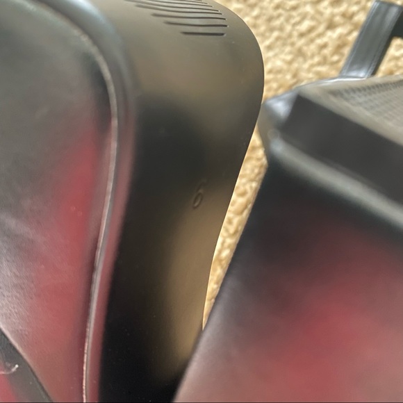 Black platform heels - Picture 8 of 10